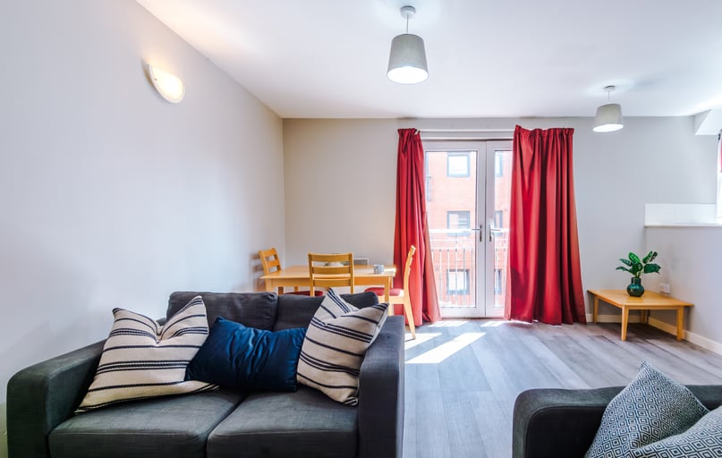 Flat 70, Mayfair Court, Fallowfield, Manchester - Image 1