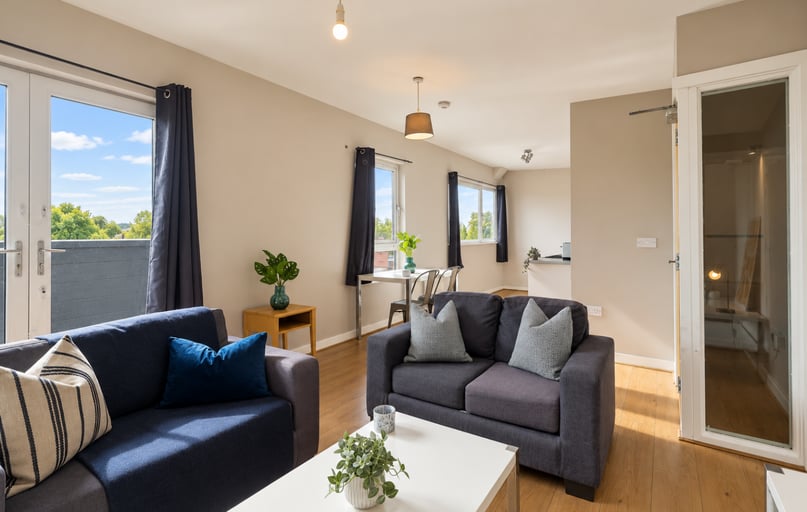 Flat 34, Mayfair Court, Fallowfield, Manchester - Image 1