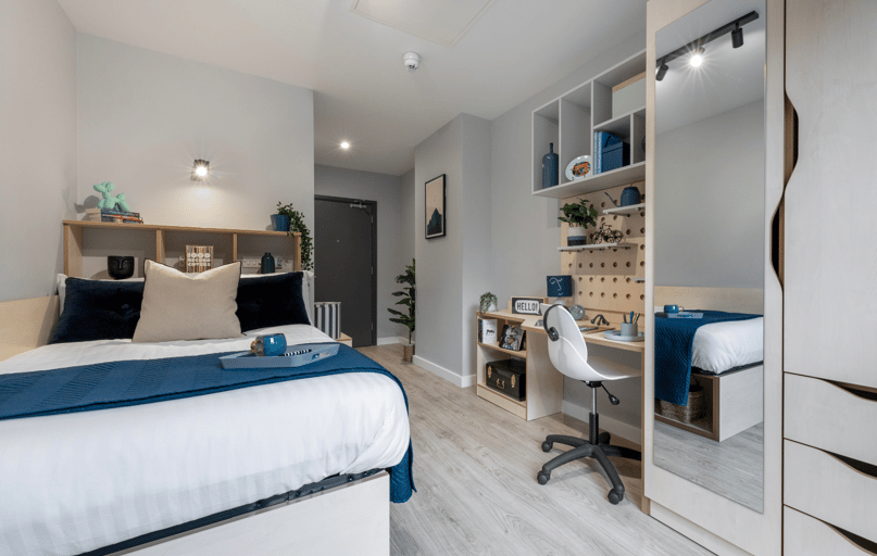 6 Bed Premium En Suite, Alma Place, 16 Library Street, City Centre, Belfast - Image 1