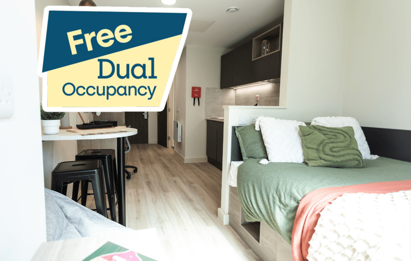 Deluxe Plus Studio, Stanley Studios, Coburg Street, City Centre, Portsmouth - Image 1