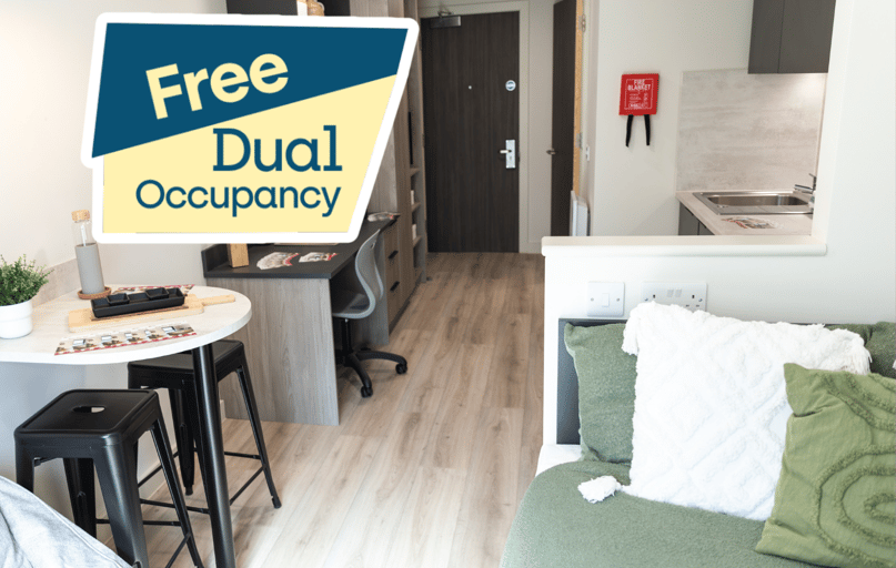 Deluxe Studio, Stanley Studios, Coburg Street, City Centre, Portsmouth - Image 1