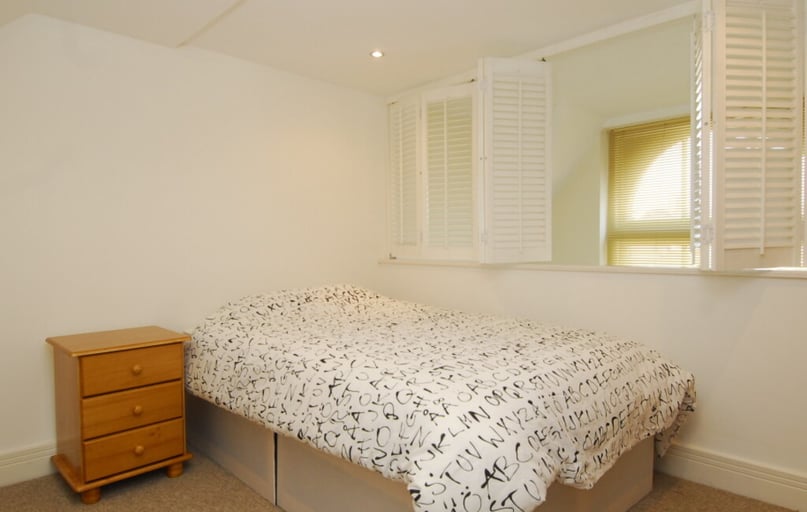 Flat 35, Plymouth - Image 1