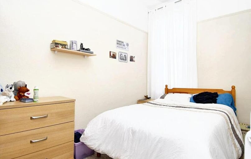 Flat 2 9 Napier Terrace (students), Plymouth - Image 1