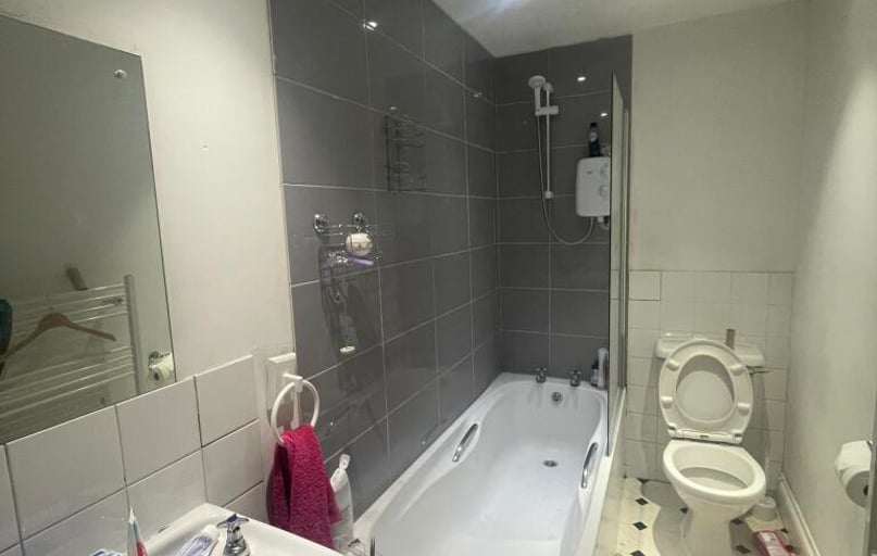 Basement, Plymouth - Image 1