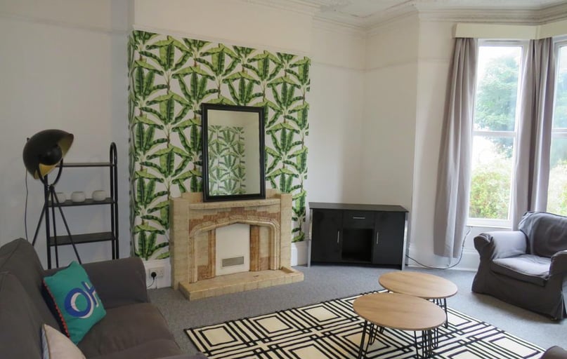 14 Alexandra Road (students), Plymouth - Image 1