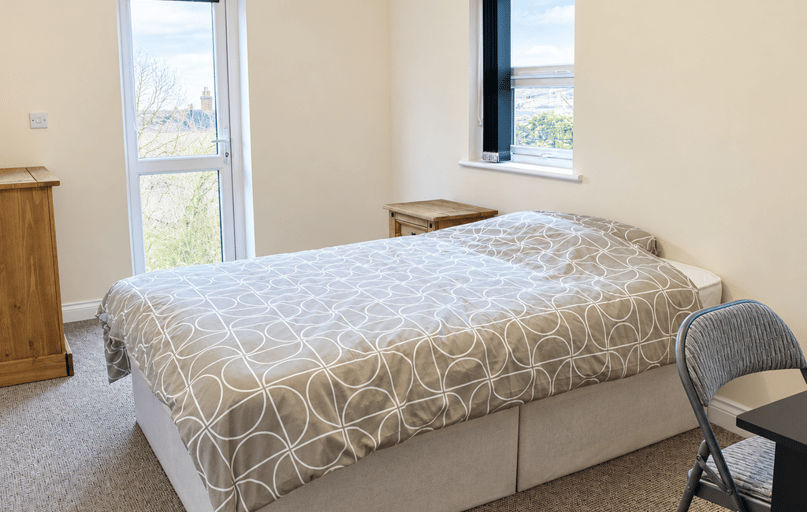Flat 2, Plymouth - Image 1