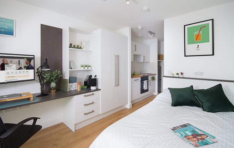 Skyline Classic Studio, CODE Fairfax Street, Fairfax Street, Warwick - Image 1