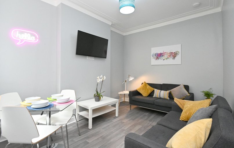 Penrhyn Road, Sharrowvale, Sheffield - Image 1