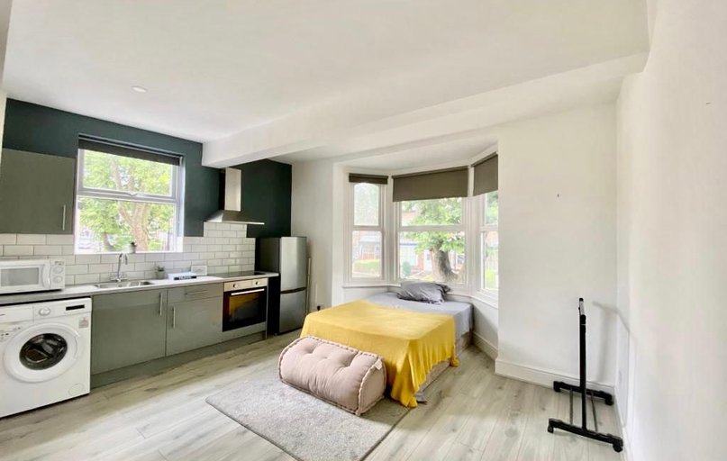 Ecclesall, Sharrowvale, Sheffield - Image 1