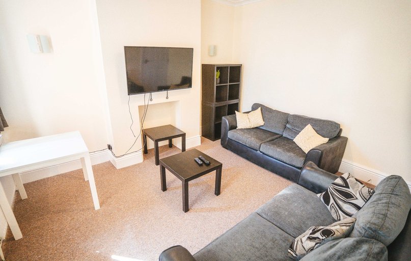 20a Walton Road, Sharrowvale, Sheffield - Image 1