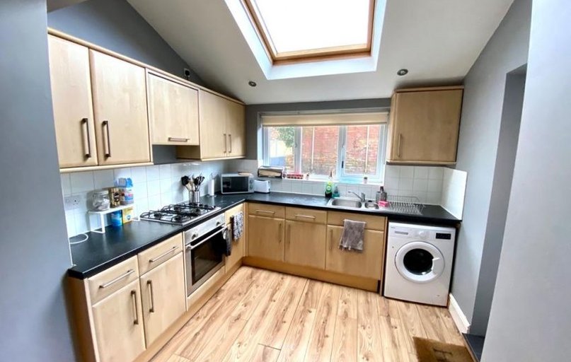 Neill Road, Sharrowvale, Sheffield - Image 1