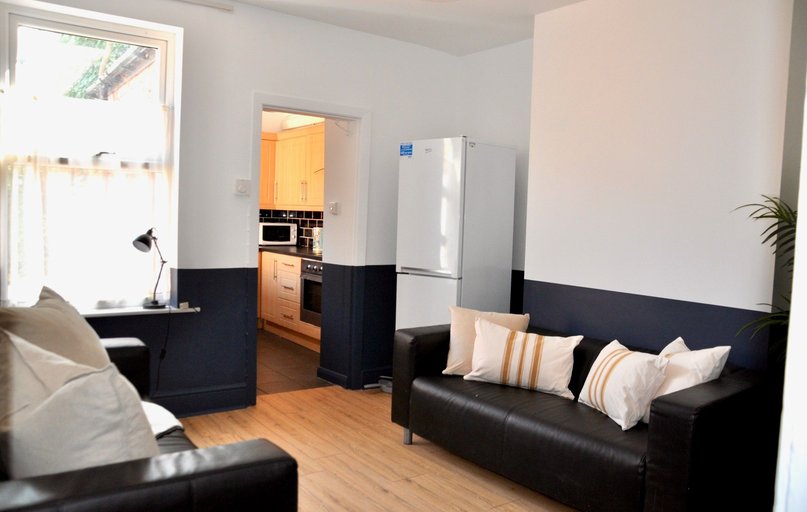 Rosedale Road, Sharrowvale, Sheffield - Image 1