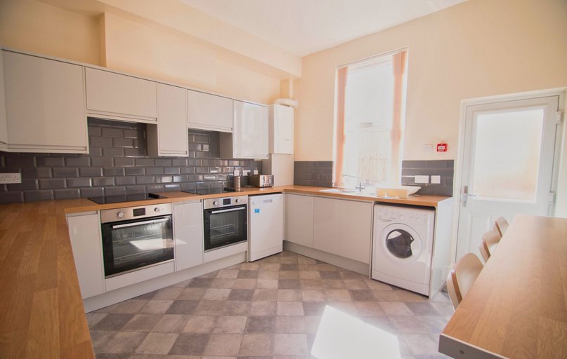 Washington Road, Sharrow, Sheffield - Image 1