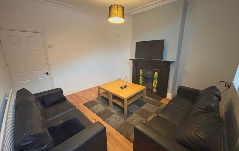 Neill Road, Sharrowvale, Sheffield - Image 1