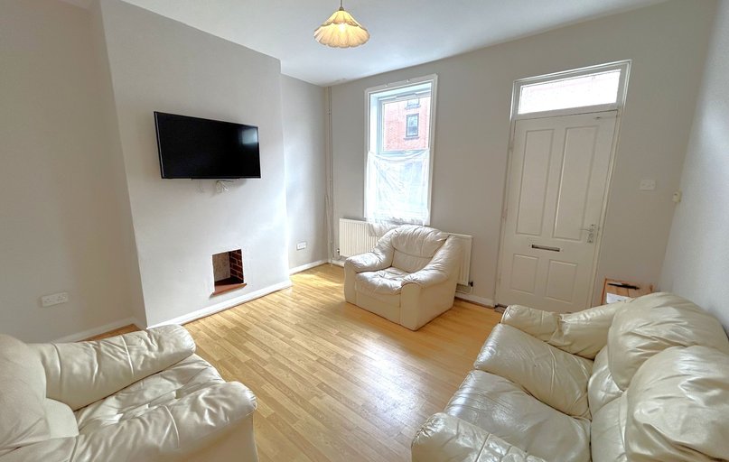 70a Victoria Street, Devonshire Green, Sheffield - Image 1