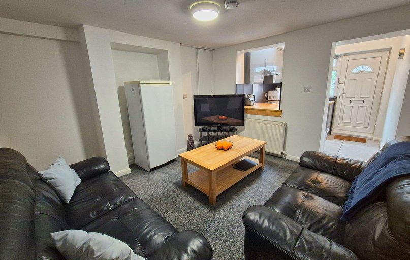 Barber Road, Crookesmoor, Sheffield - Image 1