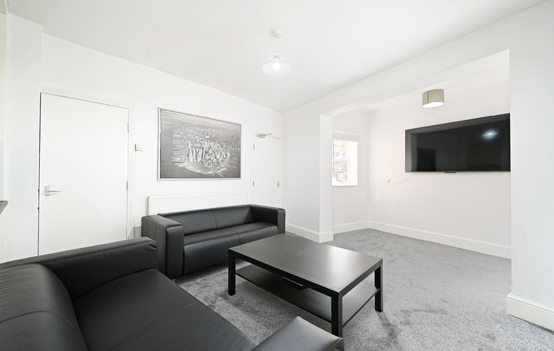 Rosedale Road, Sharrowvale, Sheffield - Image 1