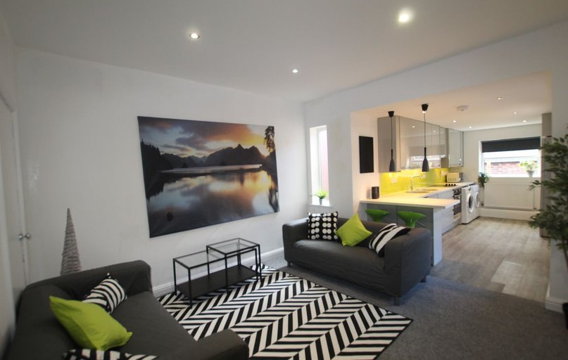 Rosedale Road, Sharrowvale, Sheffield - Image 1