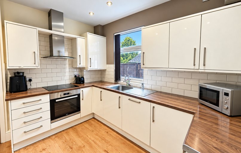 Thompson Road, Sharrowvale, Sheffield - Image 1