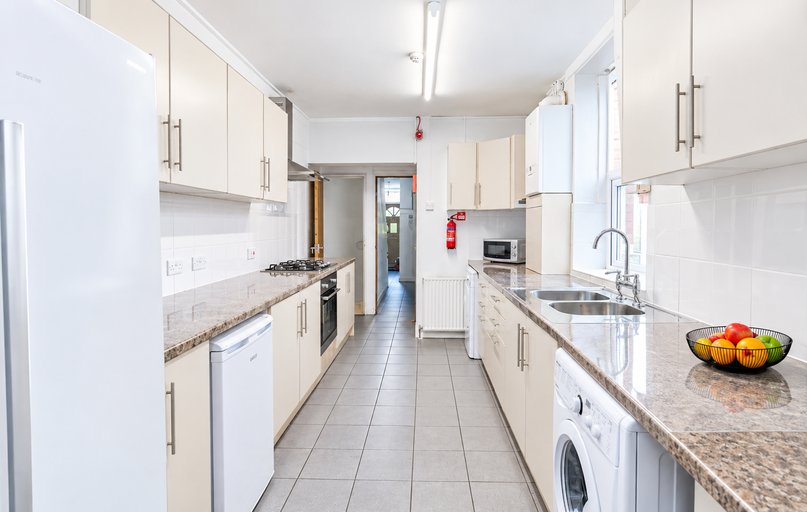Holberry Gardens, Broomhall, Sheffield - Image 1
