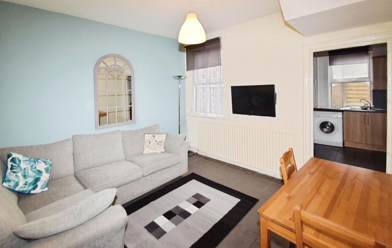 244a Shoreham Street, Heeley, Sheffield - Image 1