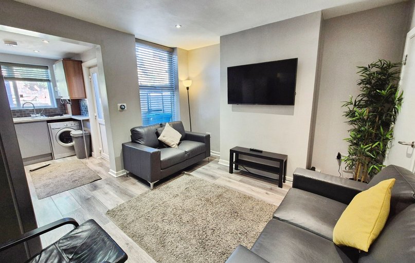 Shoreham Street, Heeley, Sheffield - Image 1