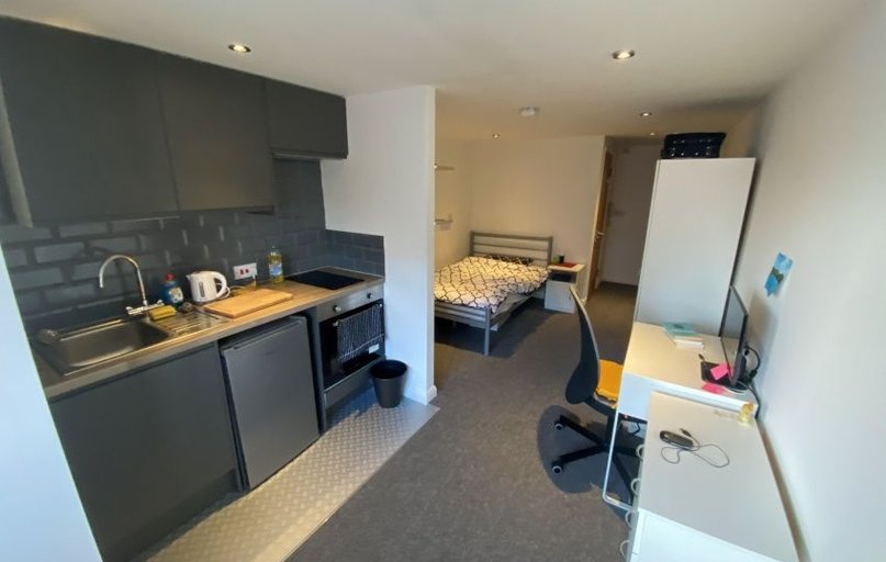 Filey Lane, Broomhall, Sheffield - Image 1