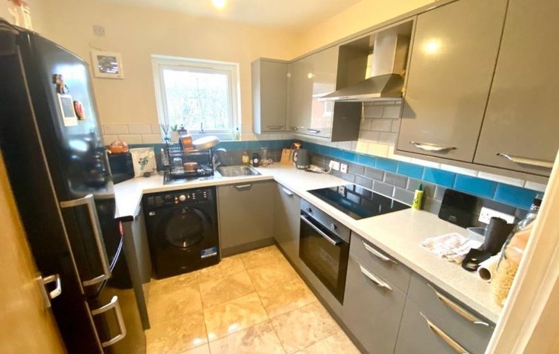 Broomspring Close, Devonshire Green, Sheffield - Image 1