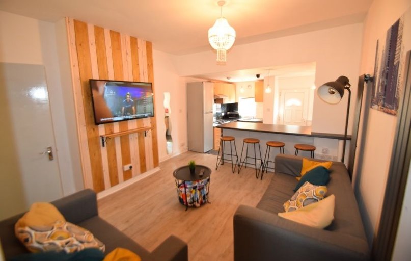 Cobden View Road, St Vincents Quarter, Sheffield - Image 1