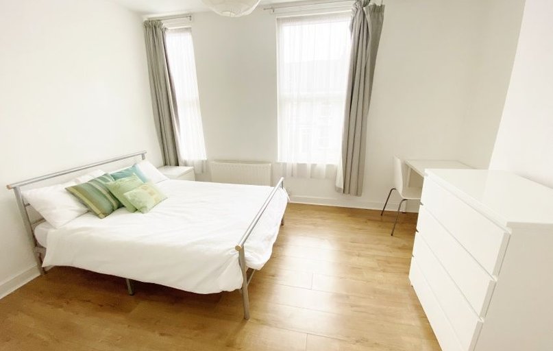 Alderson Place, Highfield, Sheffield - Image 1