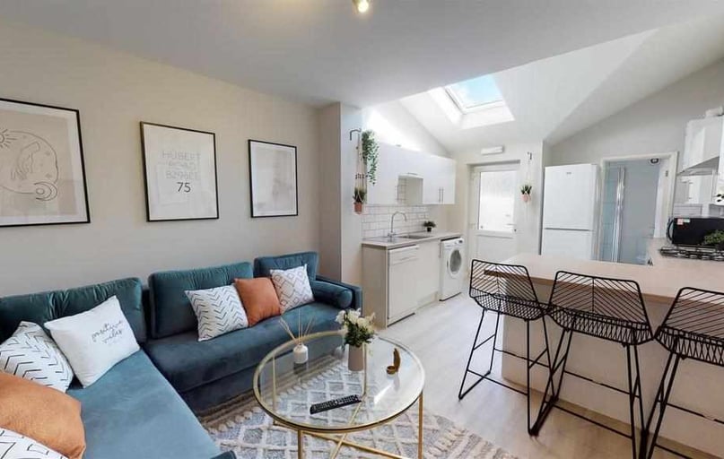 Hubert Road, Selly Park, Birmingham - Image 1