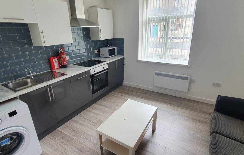 1, 95, Cathays, Cardiff - Image 1