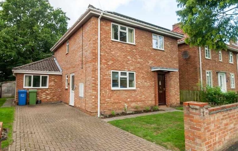 Douglas Haig Road, Earlham, Norwich - Image 1