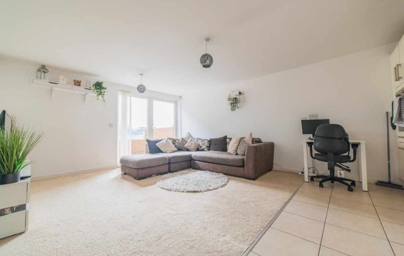 Cardiff Bay, Grangetown, Cardiff - Image 1