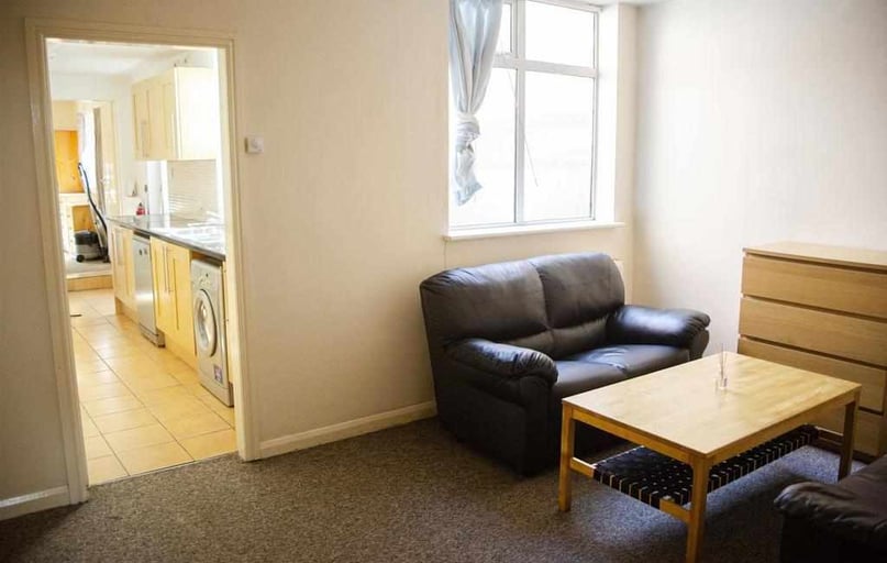 Raddlebarn Road, Selly Park, Birmingham - Image 1