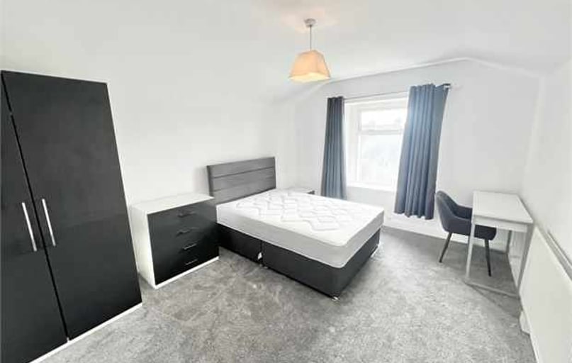 Uplands Crescent, Uplands, Swansea - Image 1