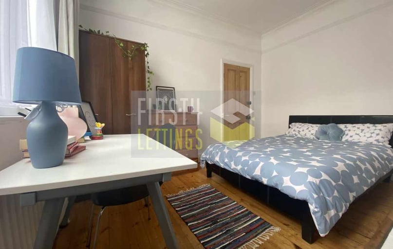 Lytton Road, Clarendon Park, Leicester - Image 1