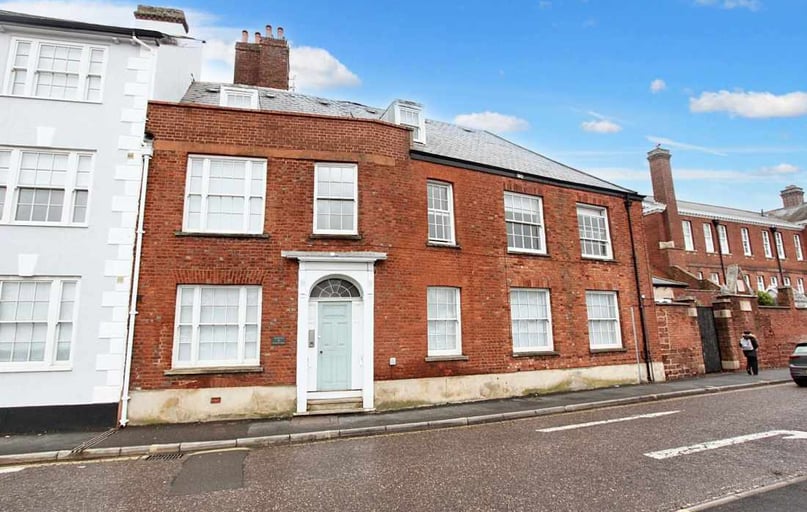 Magdalen Street, City Centre, Exeter - Image 1