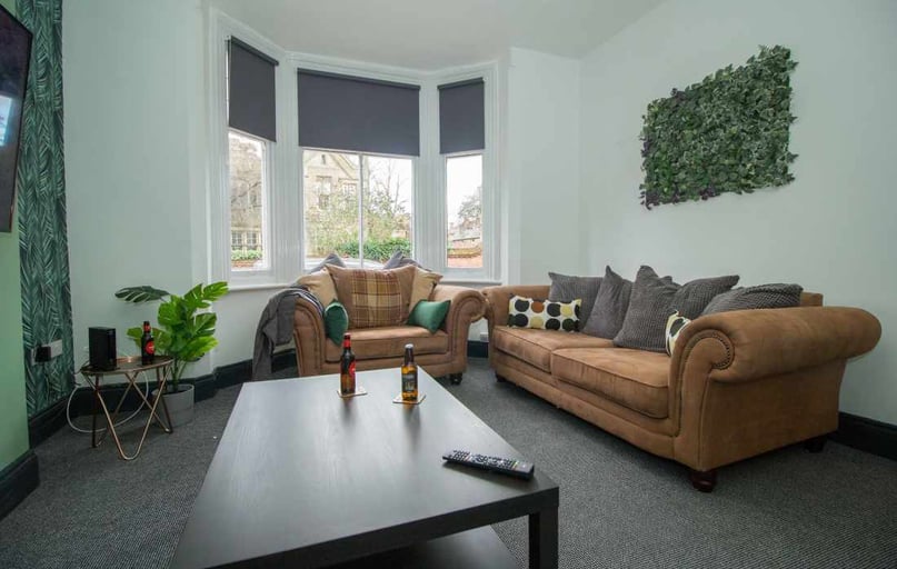 College Street, Highfields, Leicester - Image 1