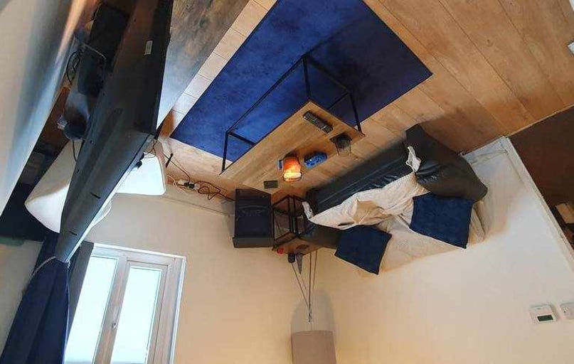  2,, Cathays, Cardiff - Image 1