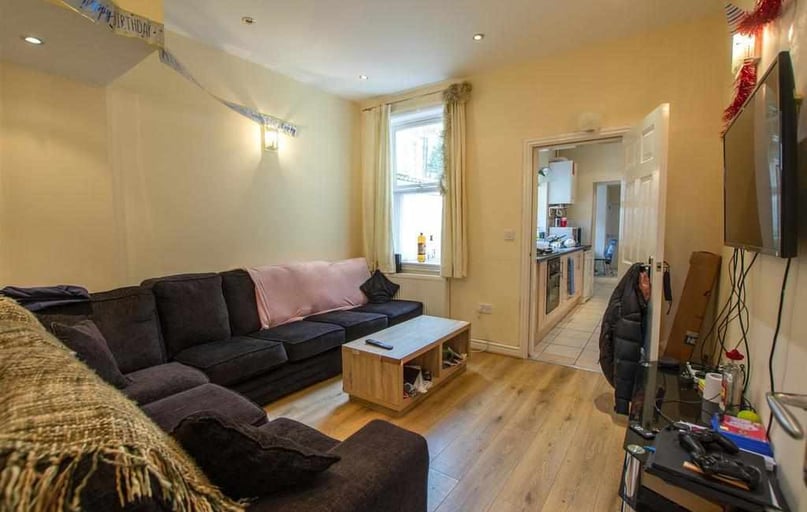 Heeley Road, Selly Park, Birmingham - Image 1