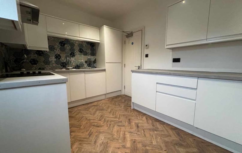 Cathays , Plasnewydd, Cardiff - Image 1
