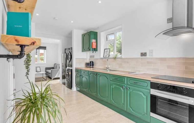 Hutchinson Road, Earlham, Norwich - Image 1