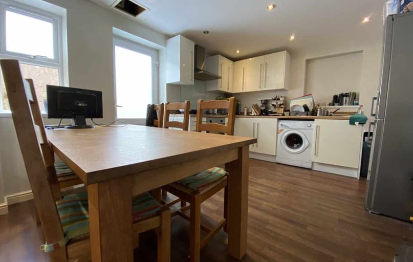 Heath, Maindy, Cardiff - Image 1