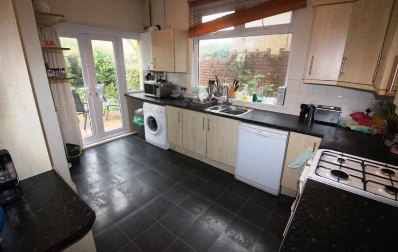 Heath, Gabalfa, Cardiff - Image 1