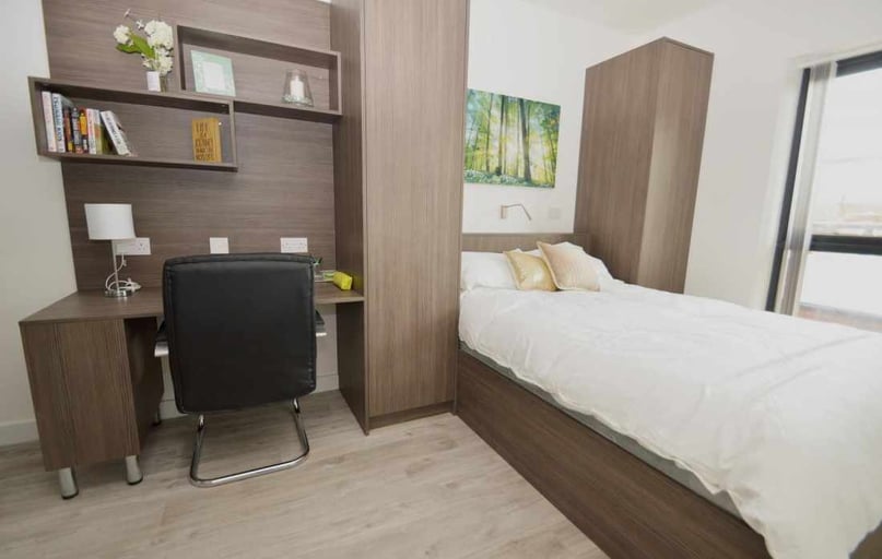 2a Frederick Road, Selly Park, Birmingham - Image 1