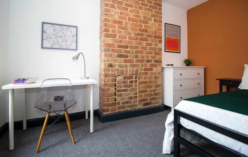 Church Avenue, City Centre, Leicester - Image 1