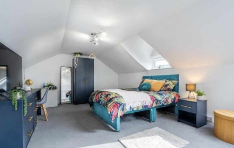 Glossop Road, Broomhall, Sheffield - Image 1