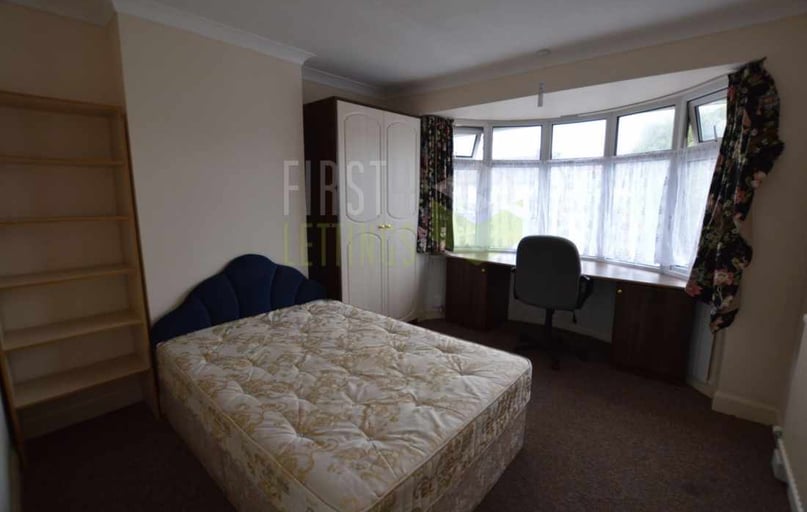 Welford Road, Clarendon Park, Leicester - Image 1