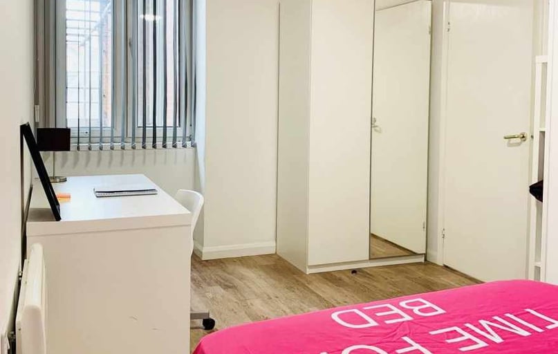 Northampton Street, Highfields, Leicester - Image 1